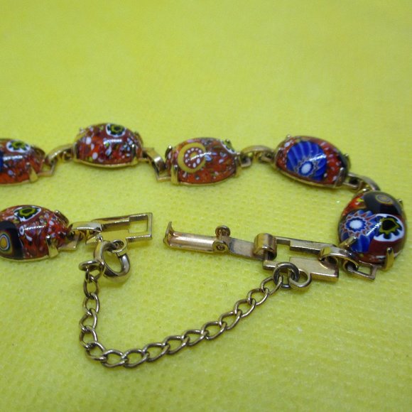 Vintage MILLEFLEUR Bracelet Gold Tone Metal Oval Sectional Insert W Safety Chain - Picture 5 of 10